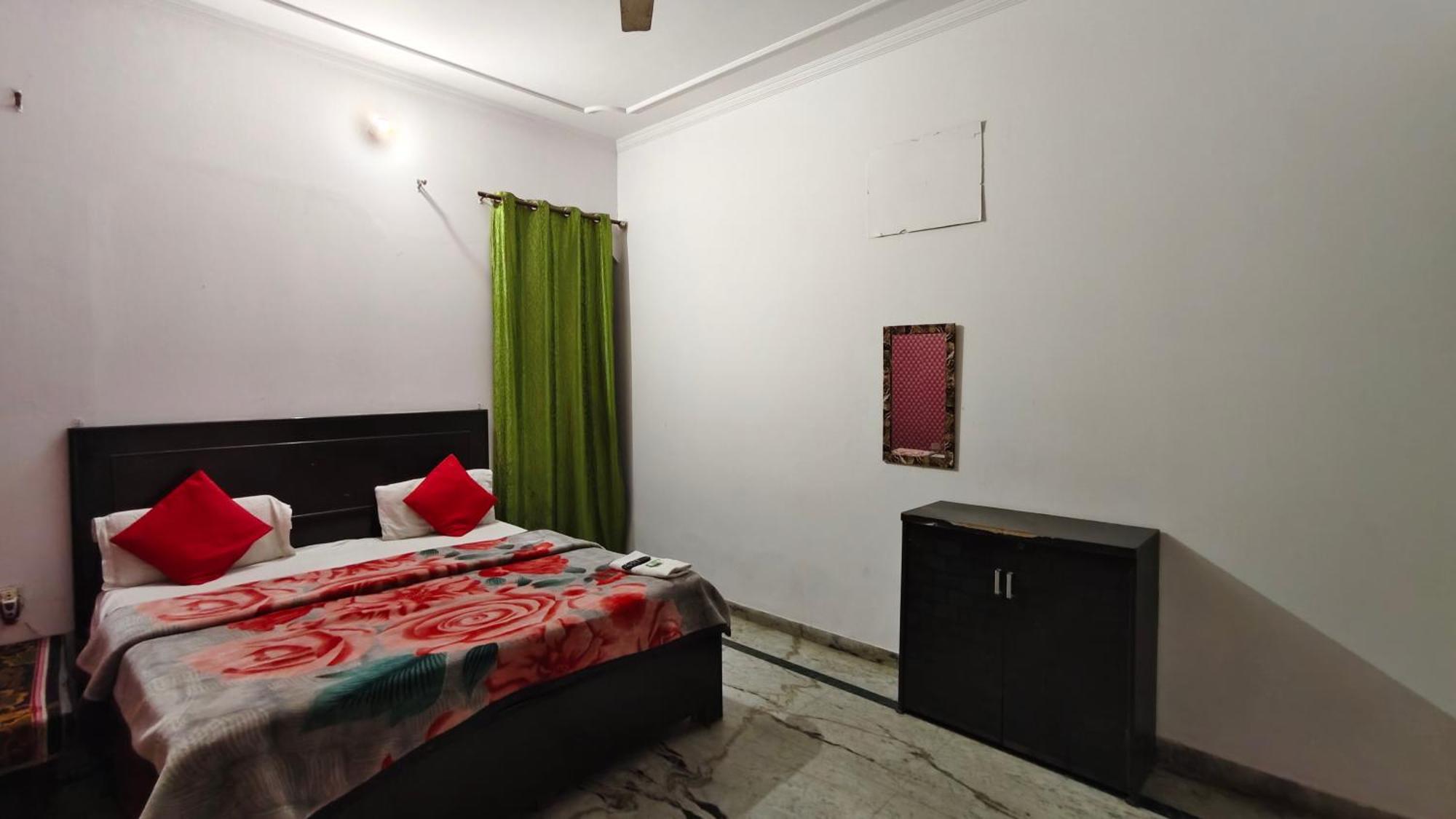 Rajdhani Guest House Faridabad Eksteriør bilde