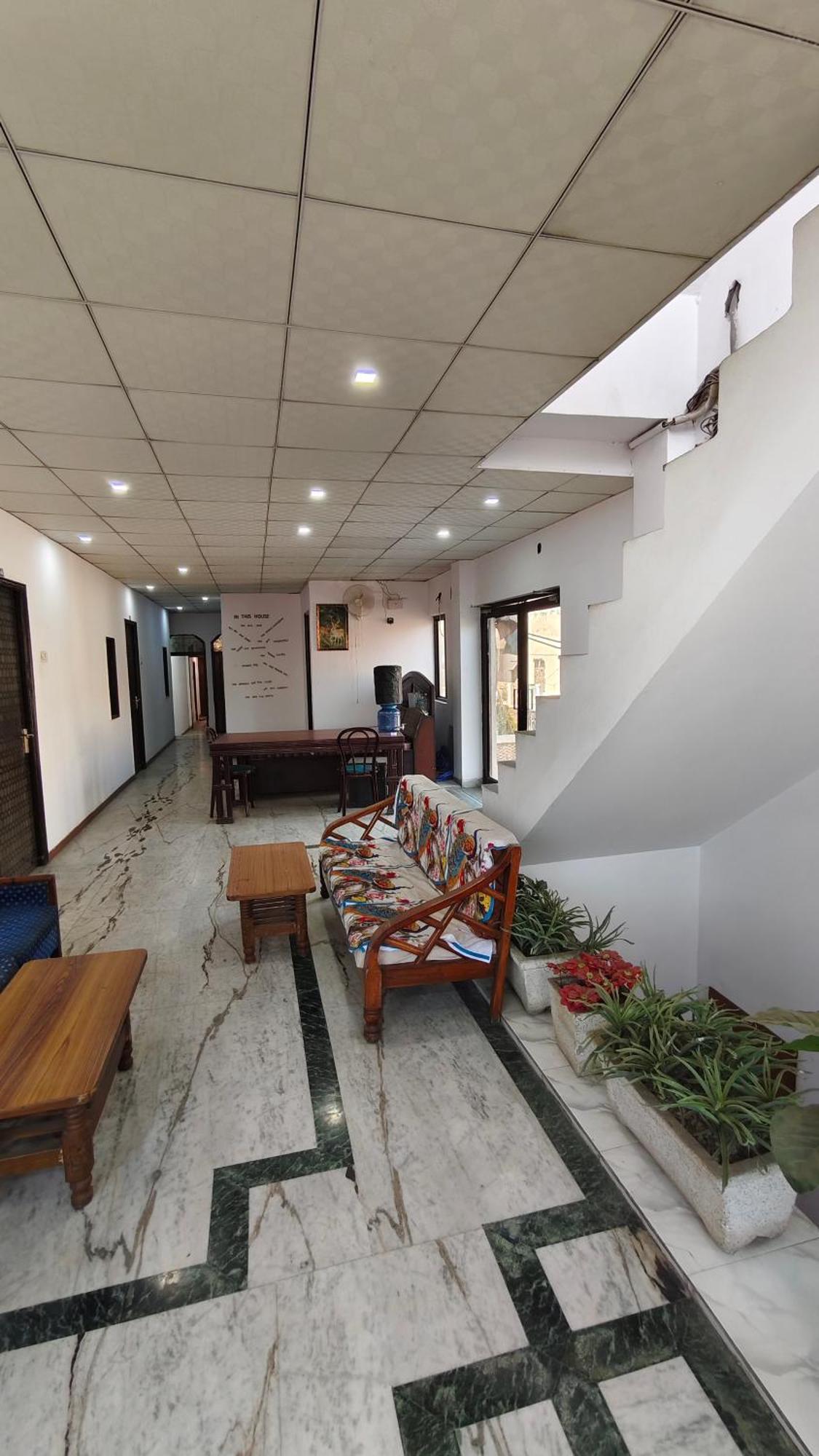 Rajdhani Guest House Faridabad Eksteriør bilde